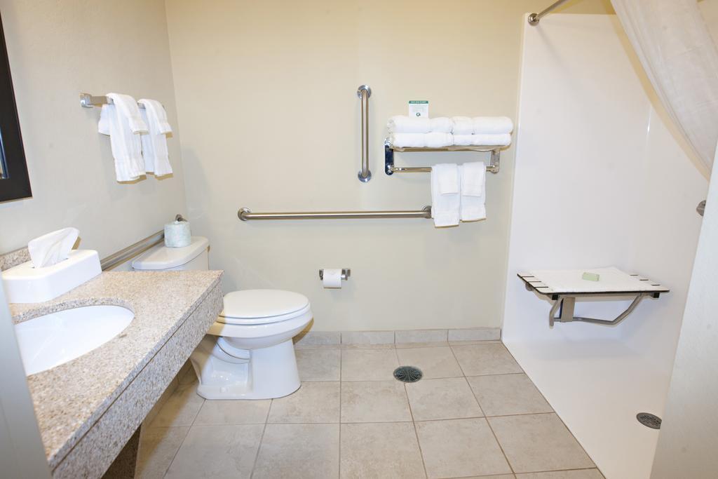 Cobblestone Inn & Suites - Langdon Buitenkant foto