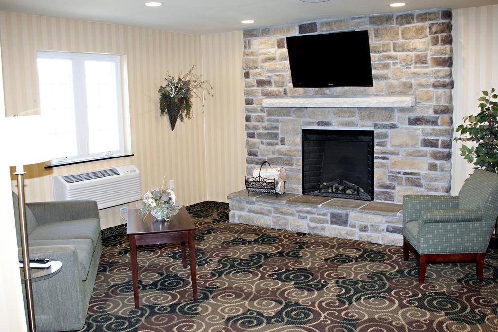 Cobblestone Inn & Suites - Langdon Buitenkant foto
