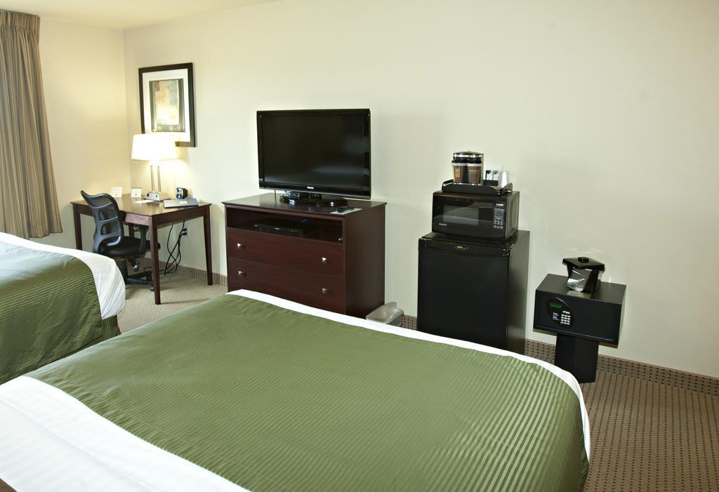 Cobblestone Inn & Suites - Langdon Buitenkant foto