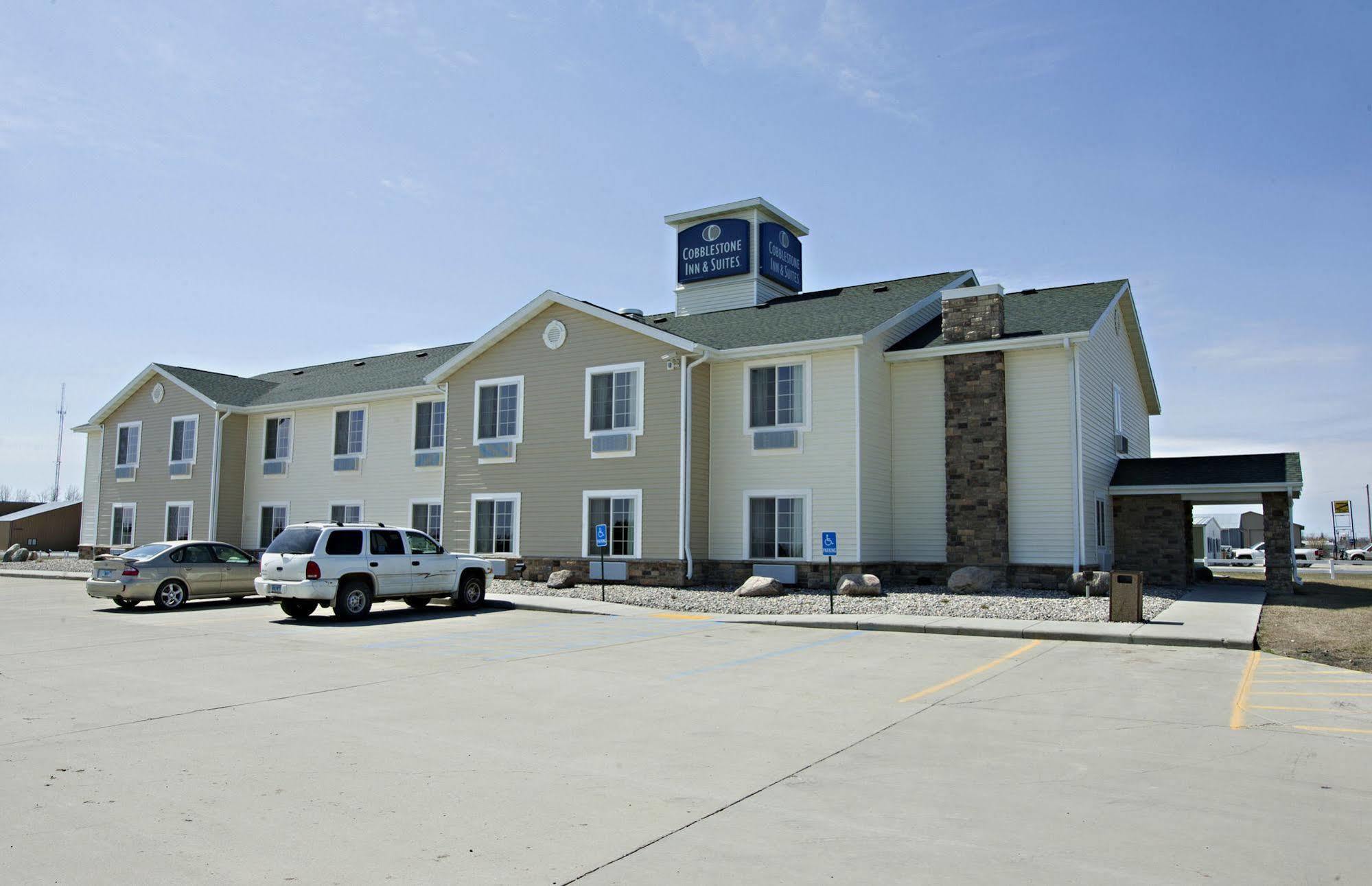 Cobblestone Inn & Suites - Langdon Buitenkant foto