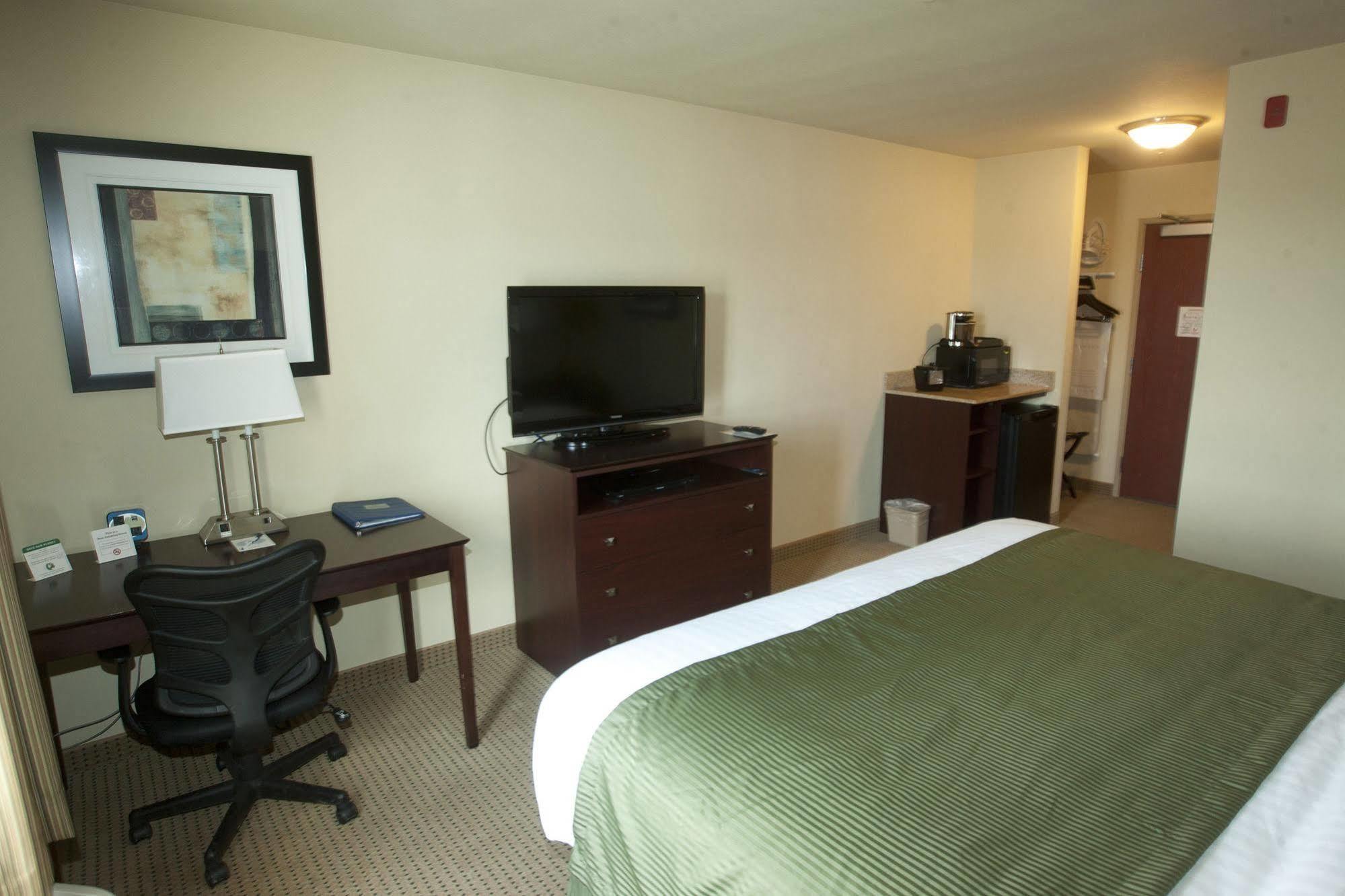 Cobblestone Inn & Suites - Langdon Buitenkant foto